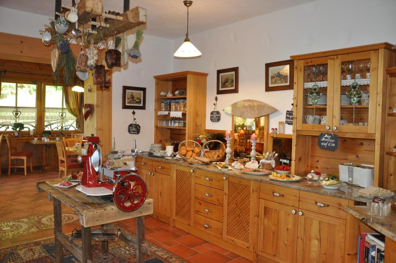 Bed & Breakfast Gmiatliche Stubm Loipersdorf bei Fuerstenfeld
